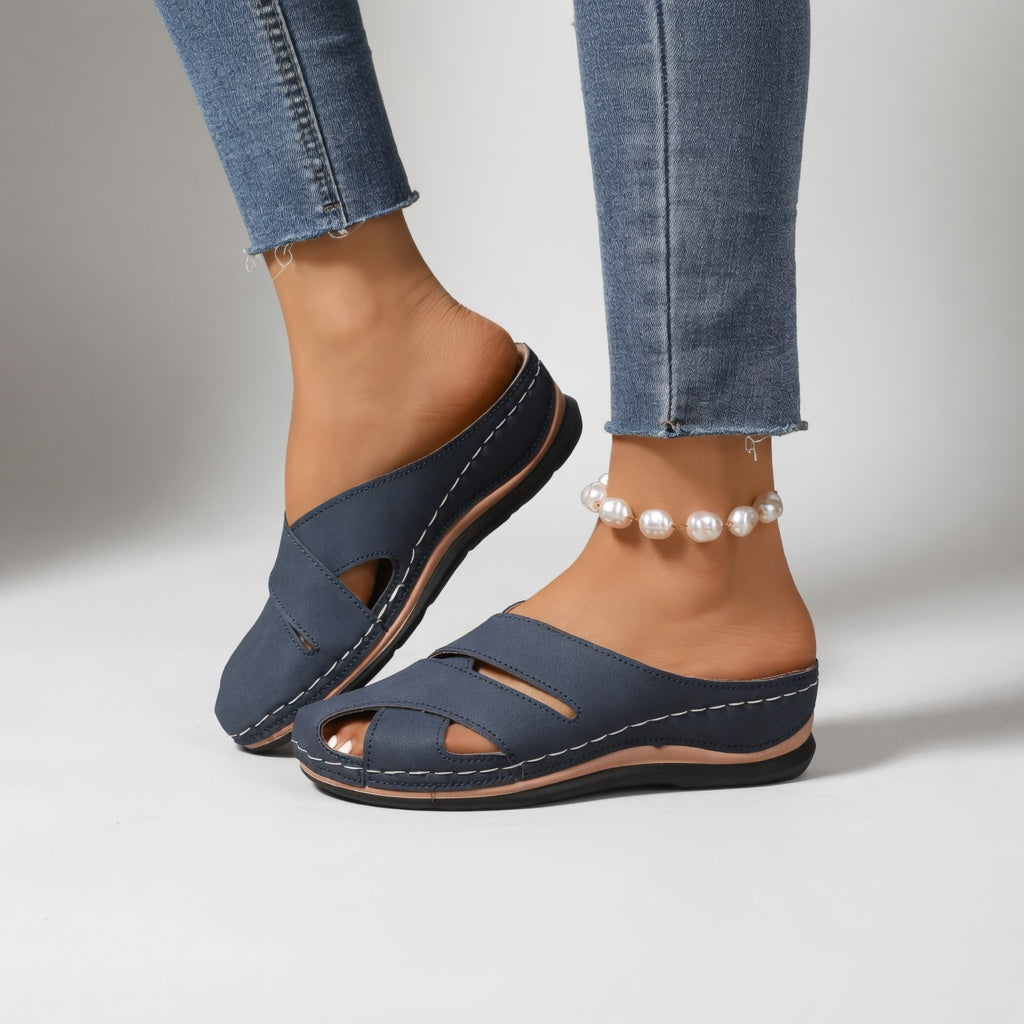 Clémentille™ — Cut-out mule with low heel, natural comfort, elegant