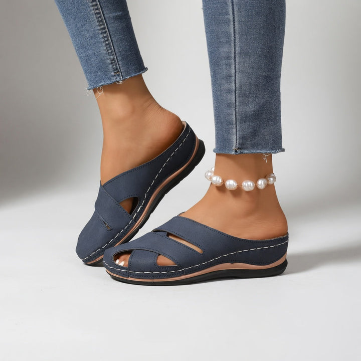 Clémentille™ — Cut-out mule with low heel, natural comfort, elegant