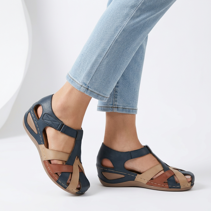 Mélandine™ — Woven Two-Tone Wedge Sandal in Natural Bohemian Style